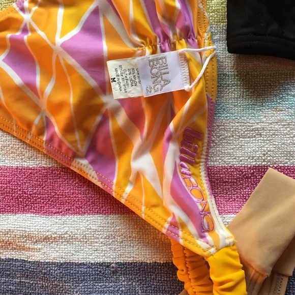 Various bikini bottoms - Picture 2 of 5